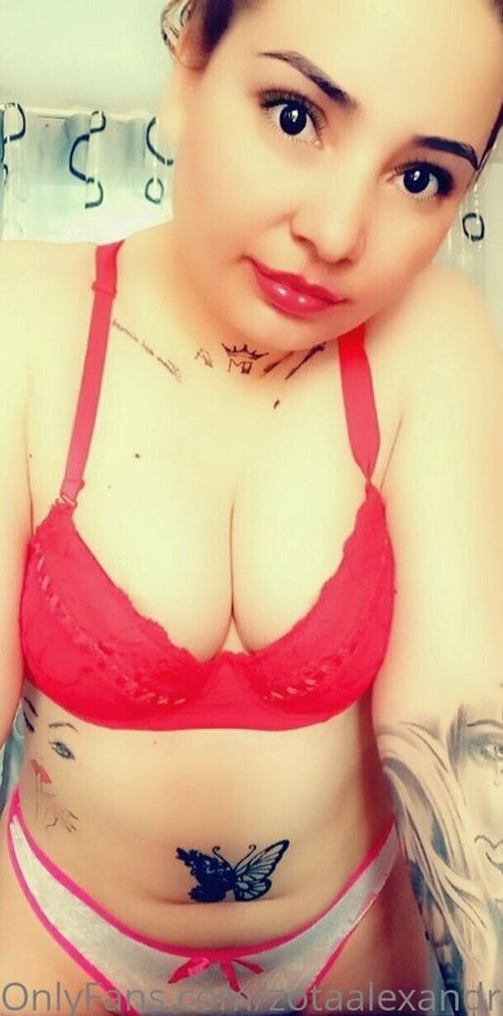 zotaalexandra star pretty img