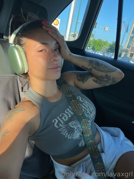 Lavagrll Lavaxgrll nice pornstar pics