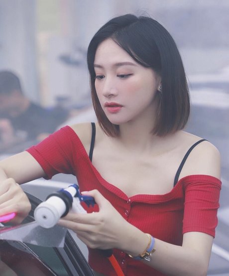 Inshy beautiful actress picture