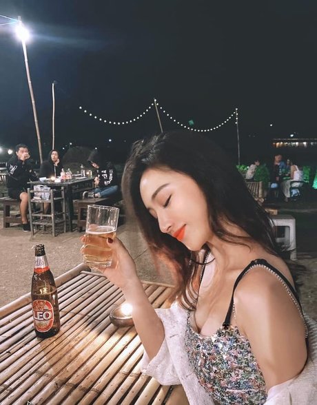 light onlyfans adult img