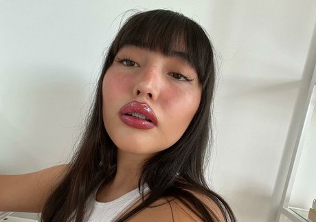 zorrapeque nudes model photos