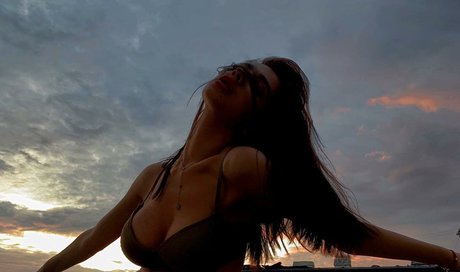 anna slutskaya111 art star photo