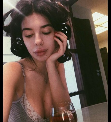 anna slutskaya111 erotic actress gallery