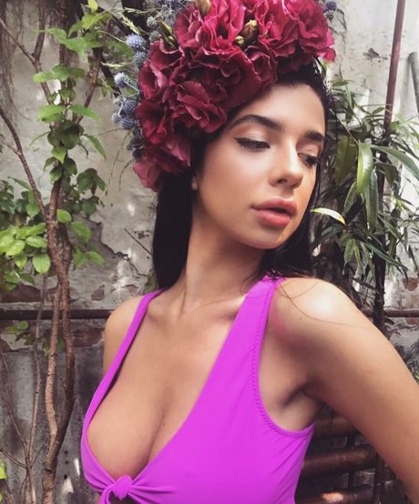 anna slutskaya111 exclusive star pictures