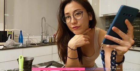 Zumi beautiful pornstar galleries