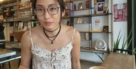 Zumi naked actress photo