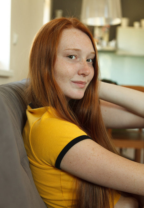 zrziii98 art model image