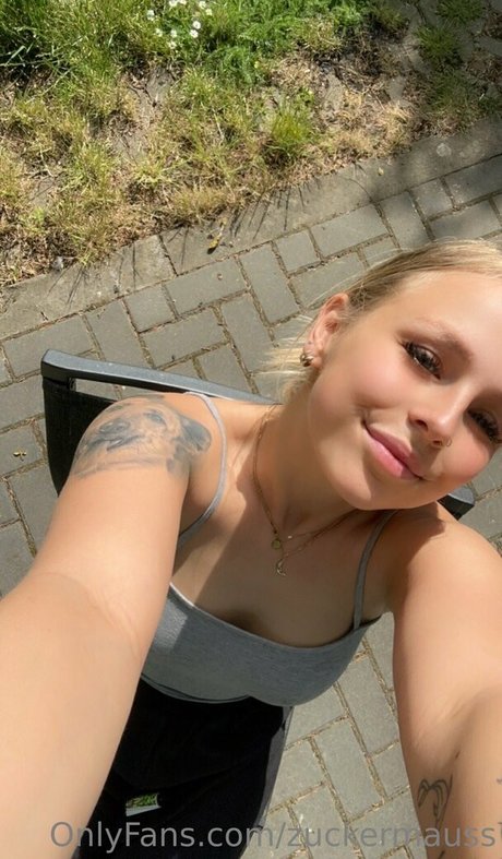 zuckermauss model pretty pic