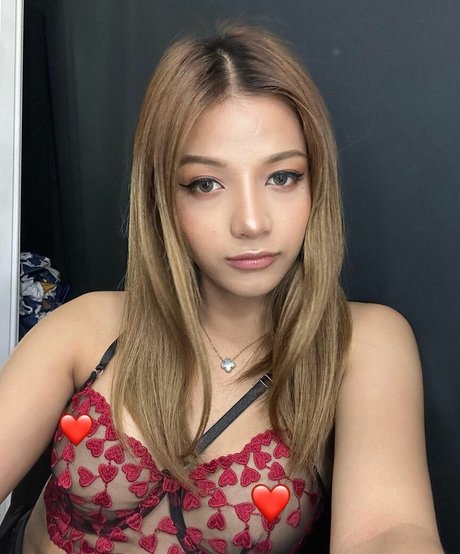 zuguszy x star nude pic