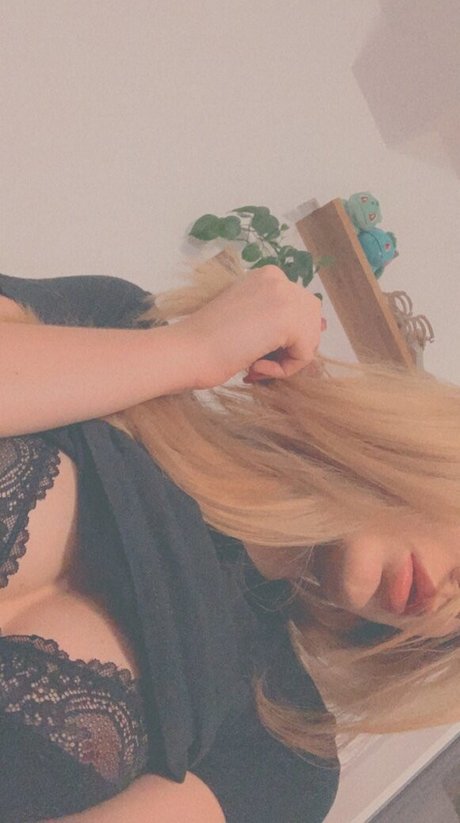 Zuccubuz erotic model pics