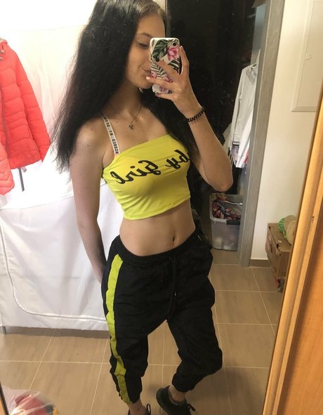 zuzaninka1 sexy star pictures