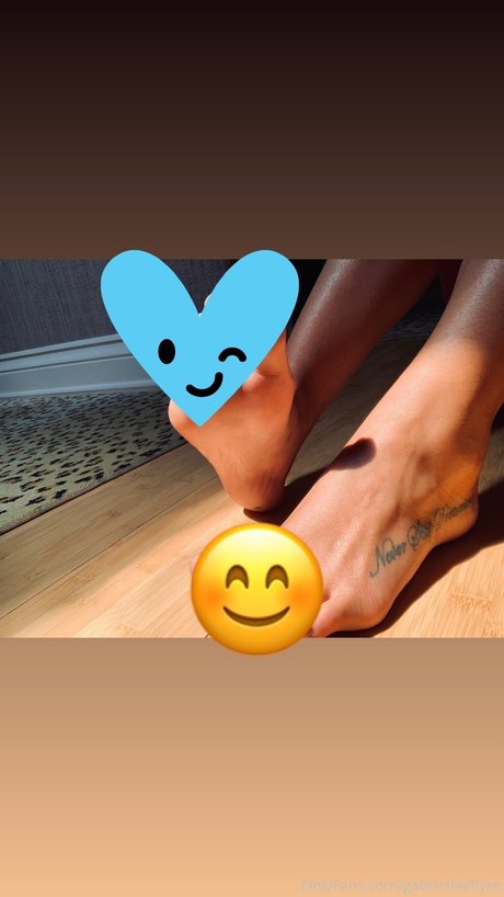 Gabriella Ellyse exclusive model pics