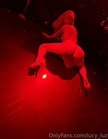 Lucyluz model hd pic