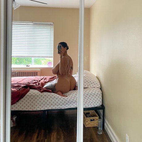 Mixxedbaby503 beautiful model pics