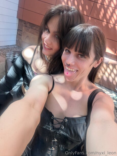 Nyxi Leon sexy star pictures