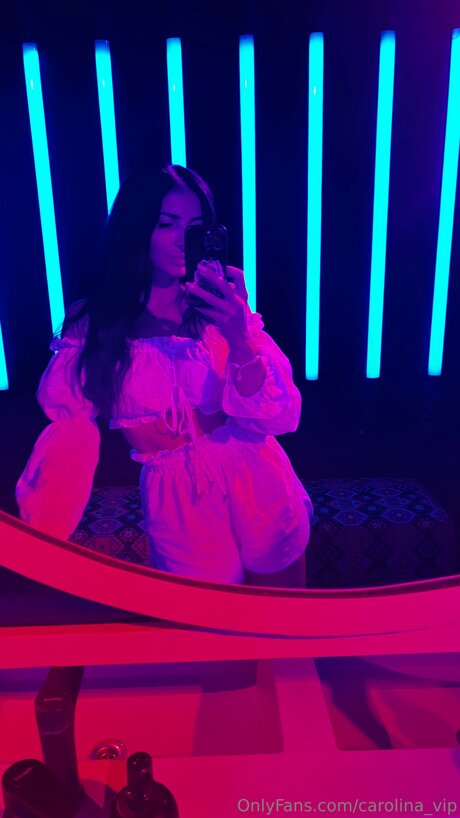 Carolinedeam free pornstar archive