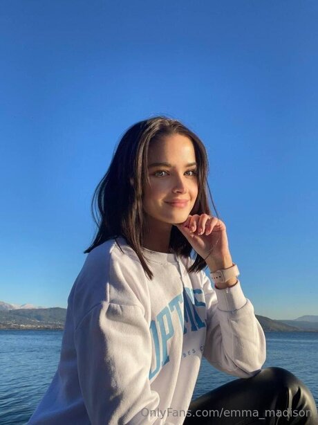 Emma Madison adult model photos