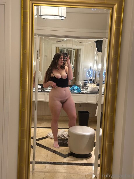 Rubypeachxo adult actress image