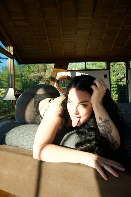 Lillianette naked pornstar img