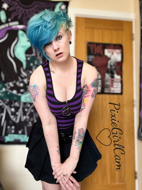 Pixiegirlcam nudes actress pics
