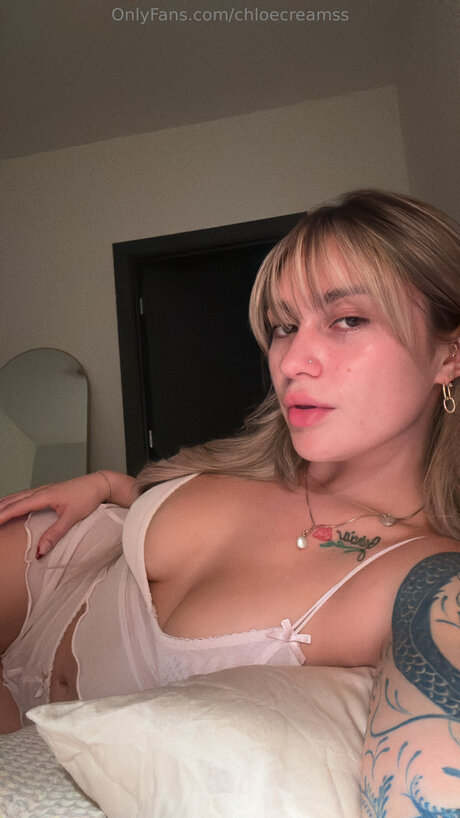 Chloecreamss star top pictures