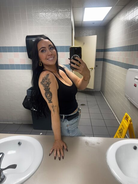 Dakotahblue perfect model pics