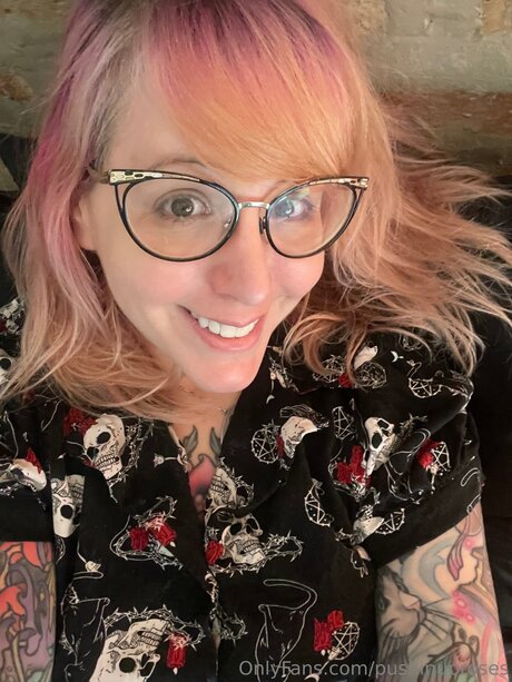 Pushinuproses hot model images