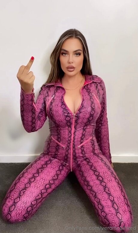 Veronicainked porn actress pic