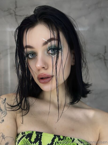 Annyolsen nice star picture