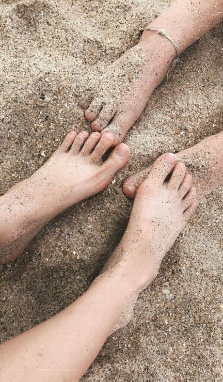 Lily Quinn star pornographic pictures