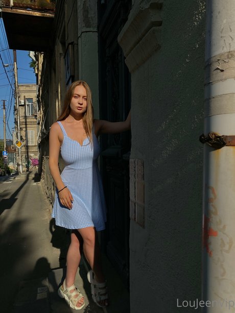 Lou Jeen_ model naked picture