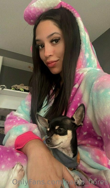 Paula Flores high quality model pictures