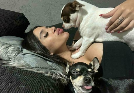 Paula Flores nice star photo