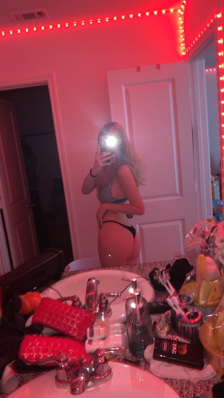 Rebecca Espinoza Rothrock_ perfect star img