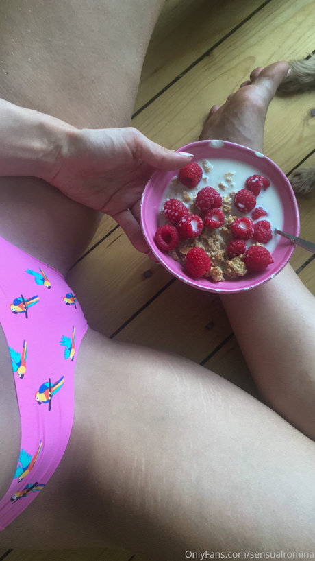 Sensualvibesss model hot picture