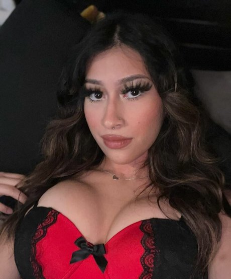 Zoolema naked star pics