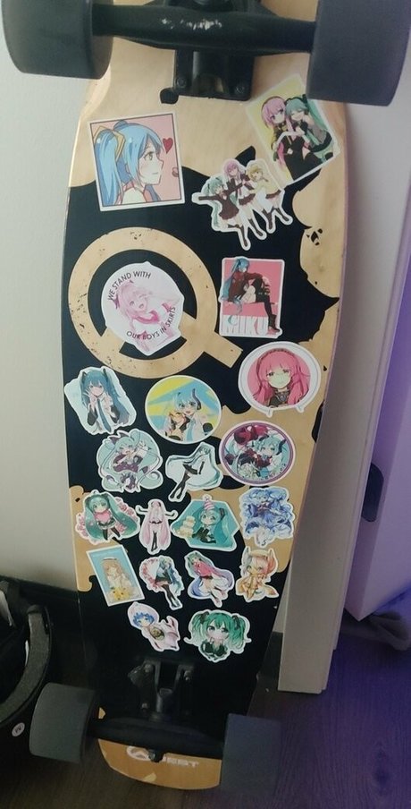 zombiebait24 erotic model pic