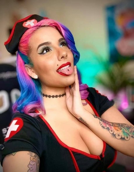 Zombiunicorn sexy model photo