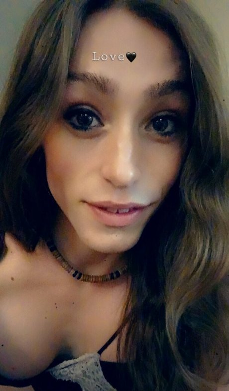 Zoeyt123 model nudes archive