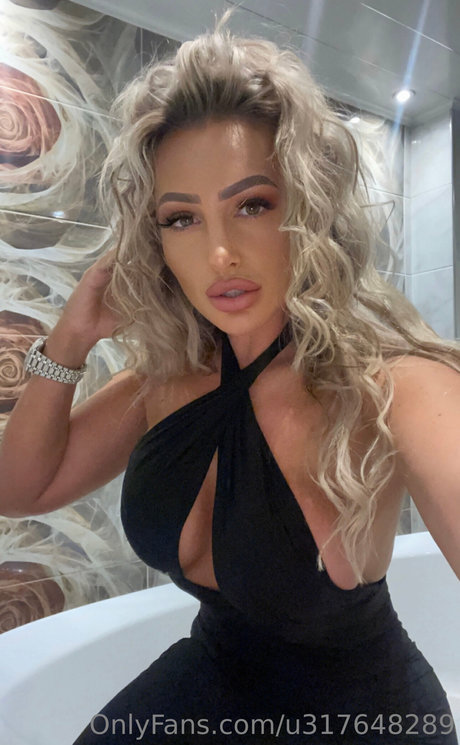 Abigale xo best actress archive