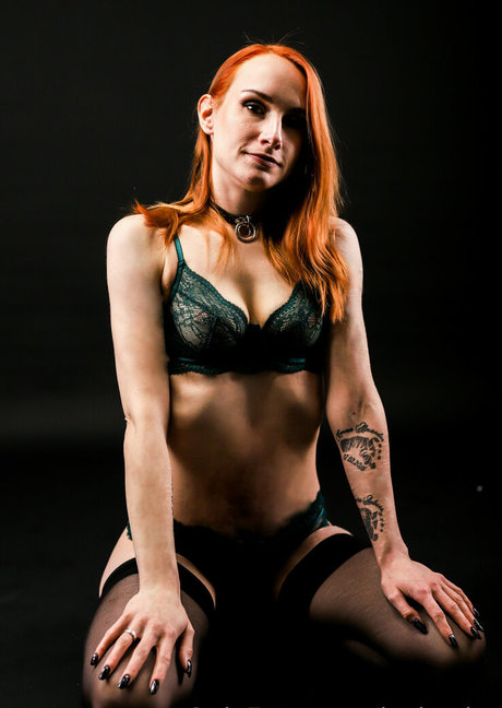 Jackypics sexy actress pictures