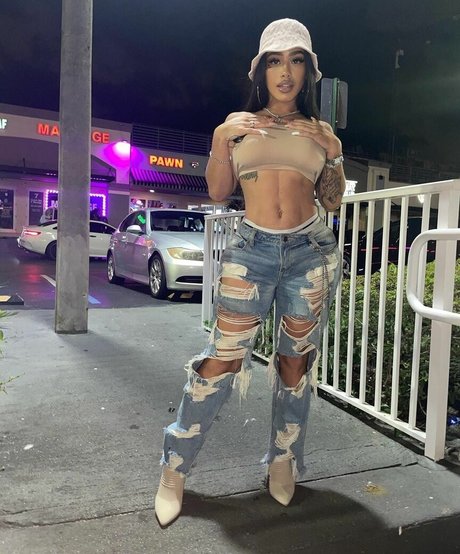 Jasmin Cadavid nude model photo