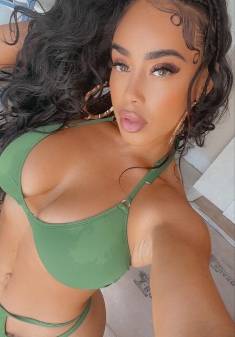 Jasmin Cadavid sex model pictures