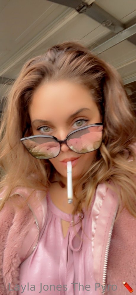 Layla Jones art actress pic