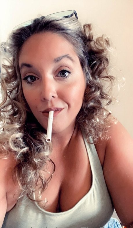 Layla Jones hot model pic