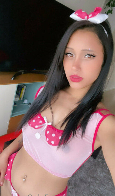 Lia Ponce high quality pornstar photos