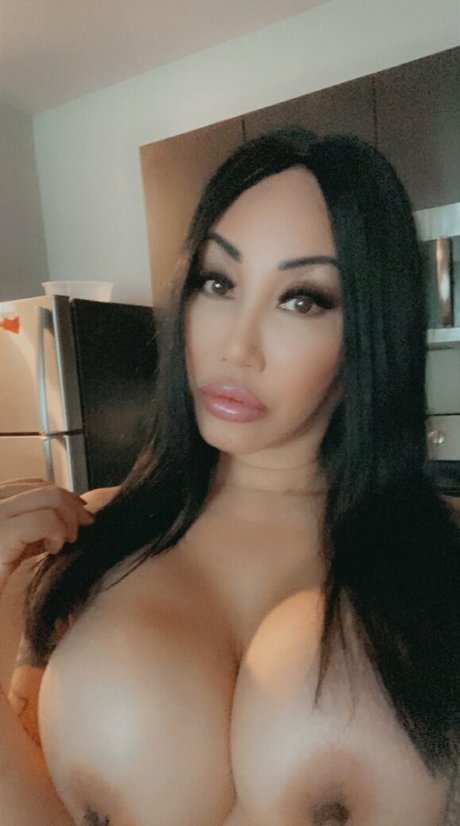 Mimi Miyagi Profile pic