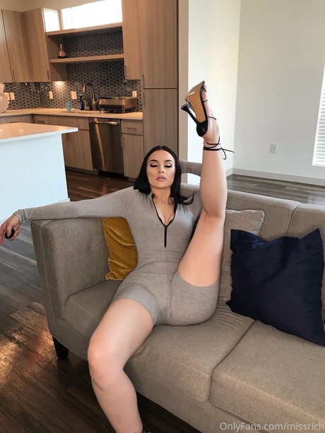 Missrich pornographic star pictures