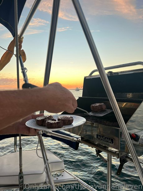 Thesavannaheleven star xxx pictures