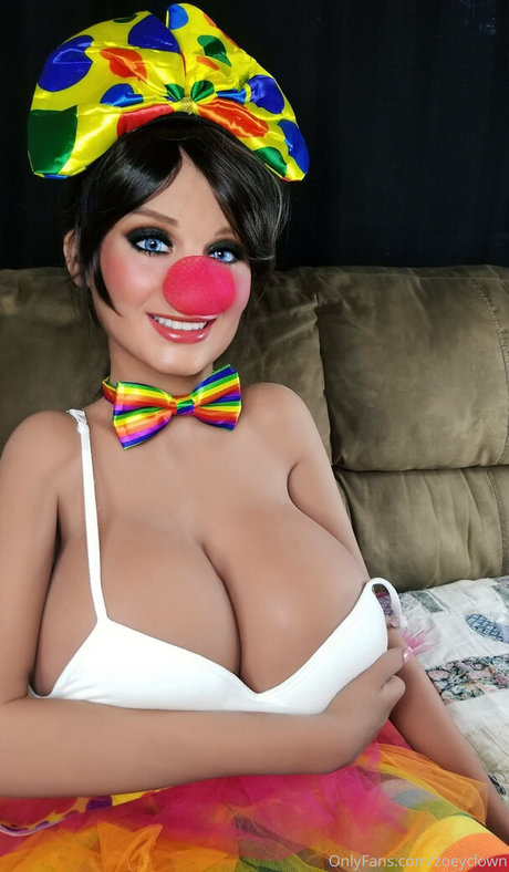 zoeyclown pornstar free archive